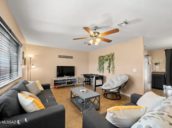 2115 N Avenida El Capitan, Tucson, AZ 85705