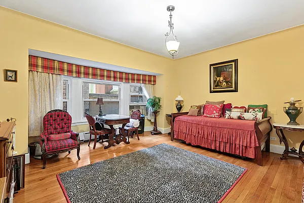 街中の幸せ 11 East 73rd Street #2BC in Lenox Hill, Manhattan | StreetEasy