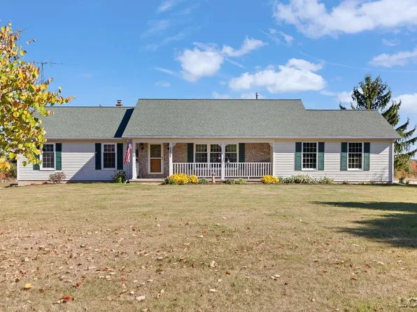 2251 N Waldron Rd, Pittsford, MI 49271