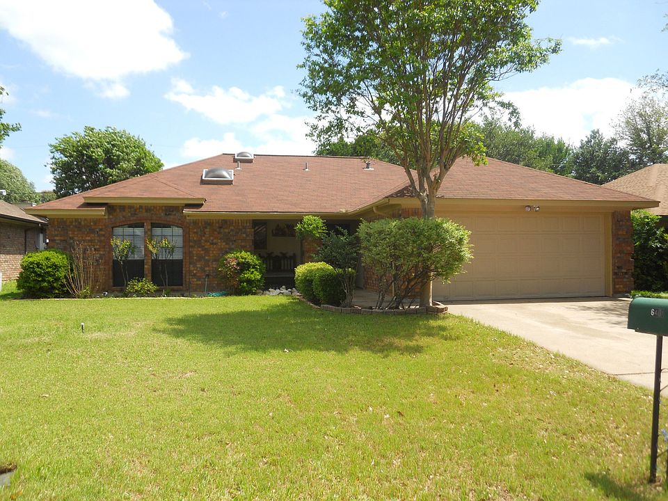 1st image of 6401 Lotus Dr