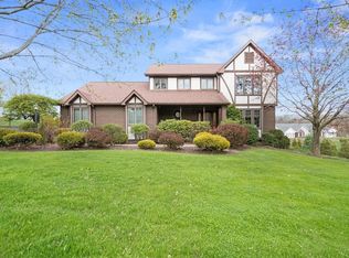 136 Woodhaven Dr, Sarver, PA