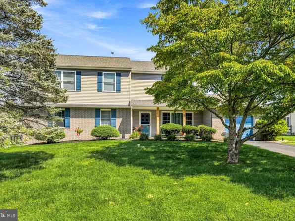 169 Barnsbury Rd, Langhorne, PA 19047