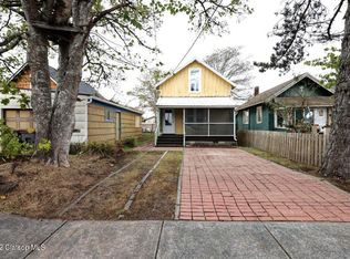804 2nd Ave, Seaside, OR 97138