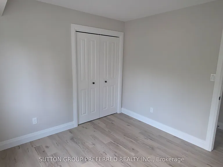 118 Scott St E #1 — Photo 14