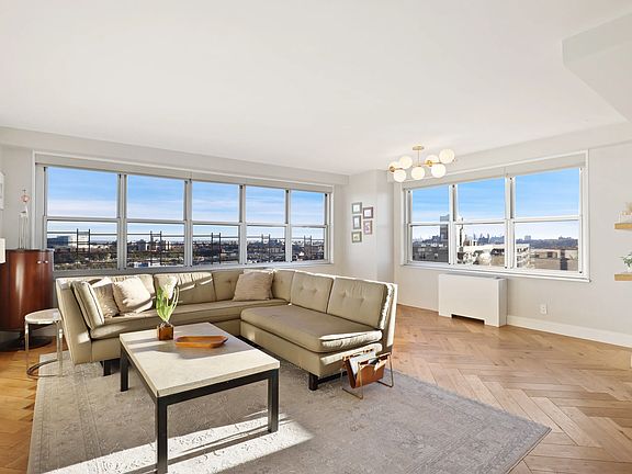 2nd image of 555 Kappock St APT 19S