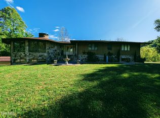 9404 Clintwood Hwy, Pound, VA 24279