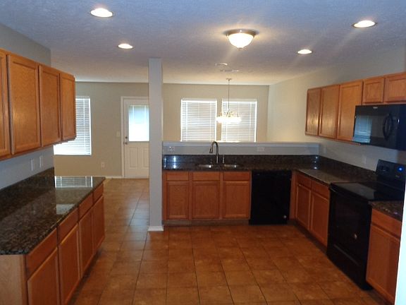 5th image of 1518 Clayton Dr