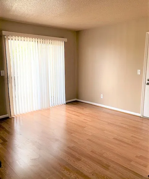 1 bed, 1.0 bath, $625 — Photo 3