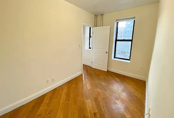 Rented by REAL New York | media 5