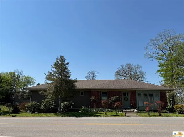 404 E Union St, Munfordville, KY 42765
