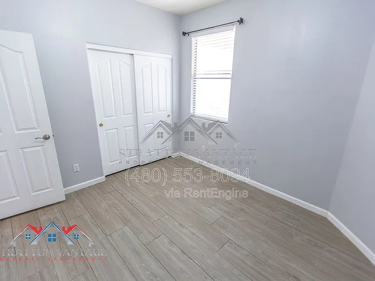 3068 E Ravenswood Dr — Photo 25