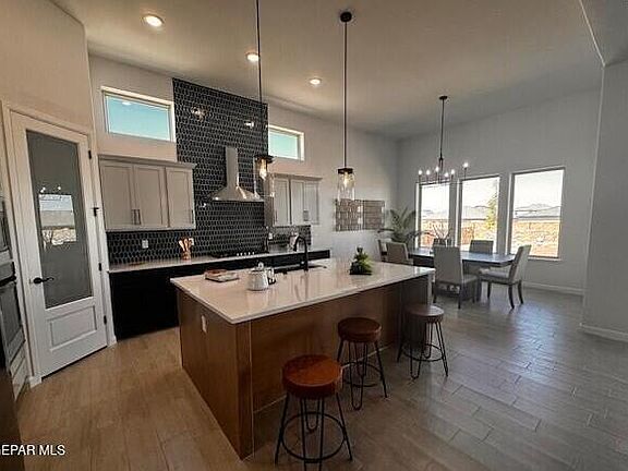 2nd image of 7265 Cimarron Rim Dr
