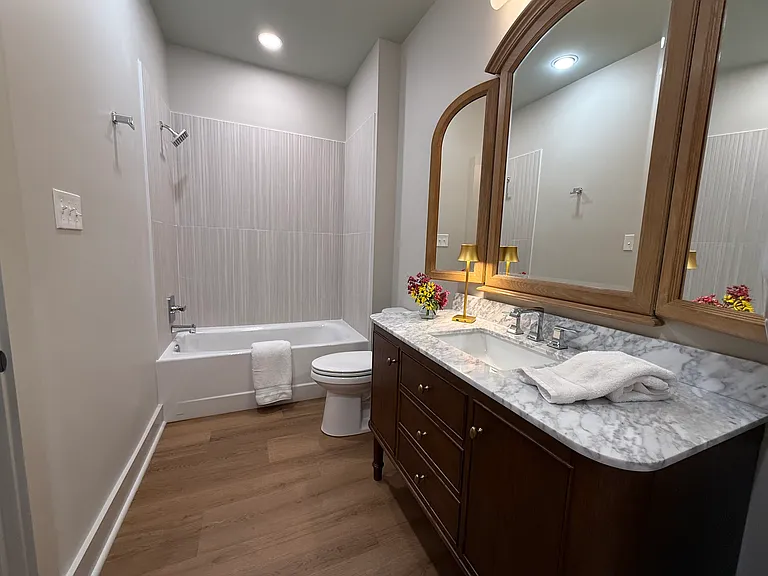 605 General Mouton Ave #102 — Photo 19
