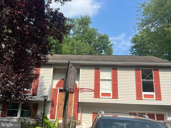 6411 Tiffany Ct, Lanham, MD 20706