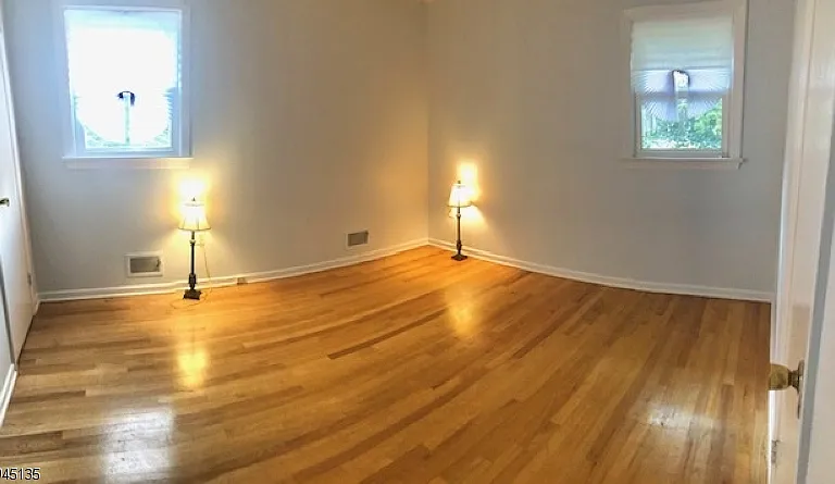 676 Grove St — Photo 6