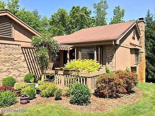 1st image of 1439 Suncrest Dr NE
