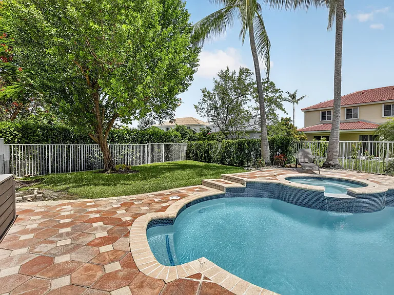3701 Condor Ct — Photo 34
