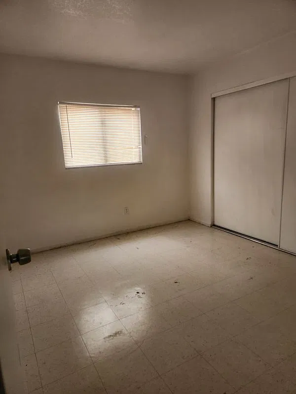 2 bed, 1.0 bath, 867 sqft, $1,100 — Photo 3