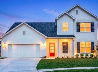 913 Triple Crown Ct, Weatherford, TX 76087