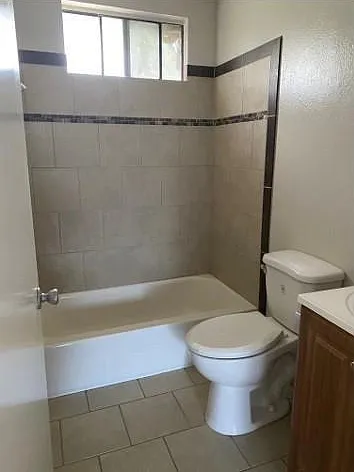 8742 Orion Ave #204 — Photo 15