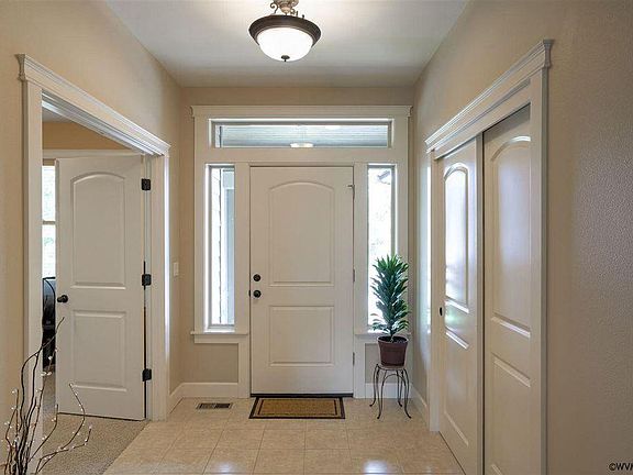 Front Door Entryway
