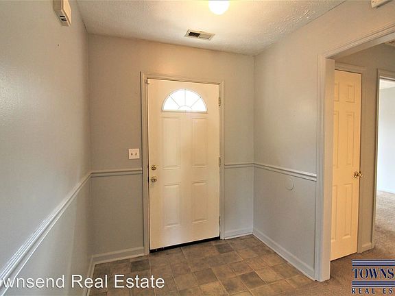 3rd image of 5912 Unaka Ct