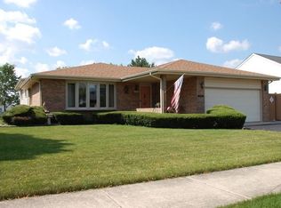 16549 W Oneida Dr, Lockport, IL 60441