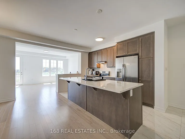 44 Azure Dr — Photo 12