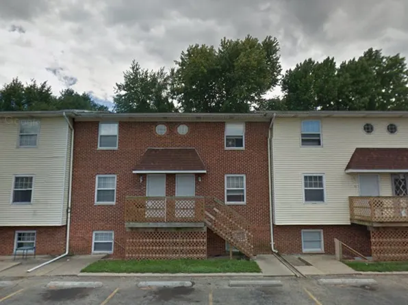 Lake Shore Apartments