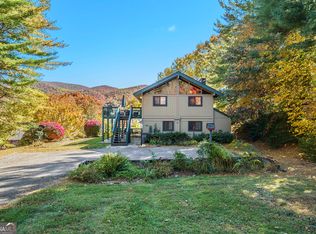 241 Big Bear Trl, Dillard, GA 30537