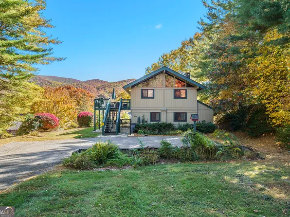 241 Big Bear Trl, Dillard, GA 30537