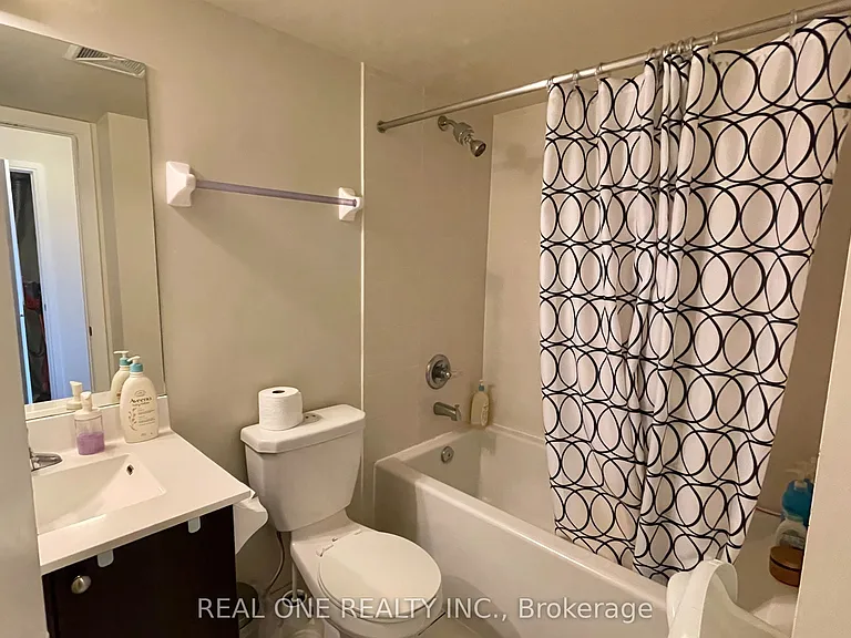 151 Village Green Sq #2509 — Photo 13