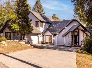 229 Shasta Dr, Lake Arrowhead, CA 92352