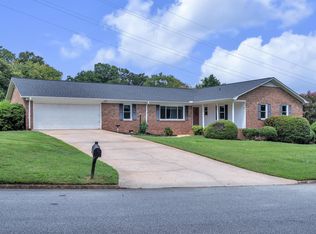 207 Donington Dr, Greenville, SC 29615