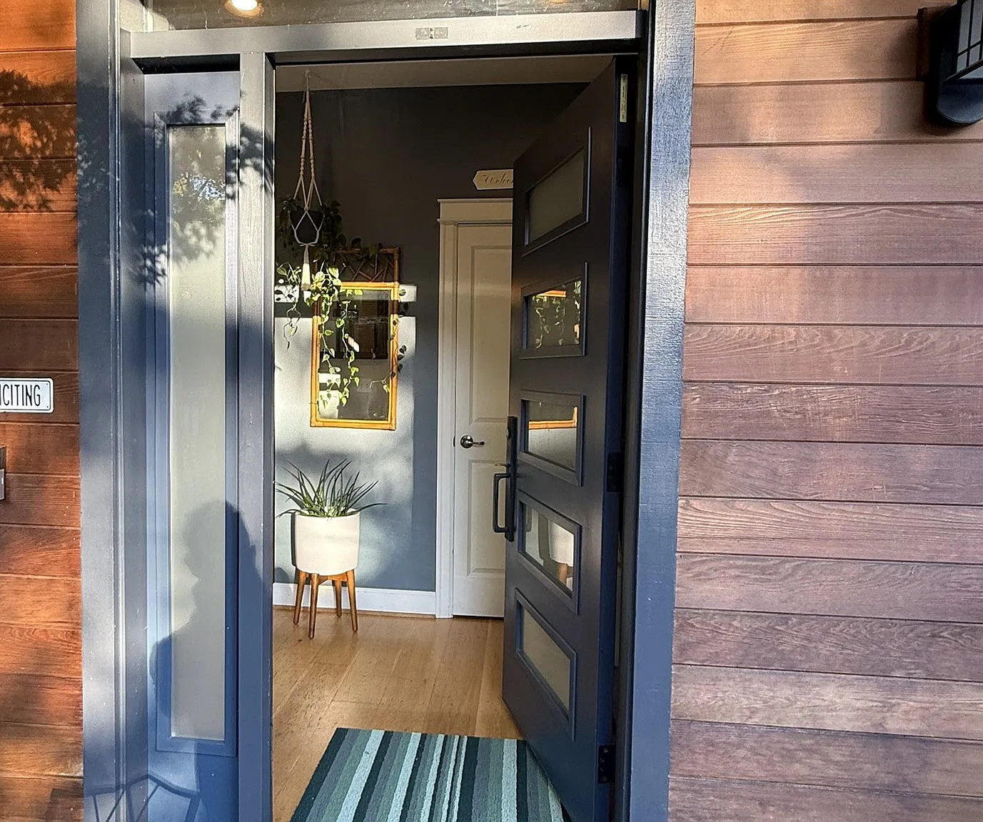 3 bed, 2.5 bath, 1965 sqft, $3,395 — Photo 4