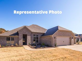 64 Winding Woods Dr, Humboldt, TN 38343