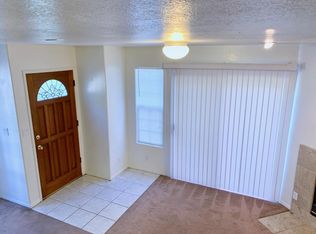 11675 216th St, Lakewood, CA 90715