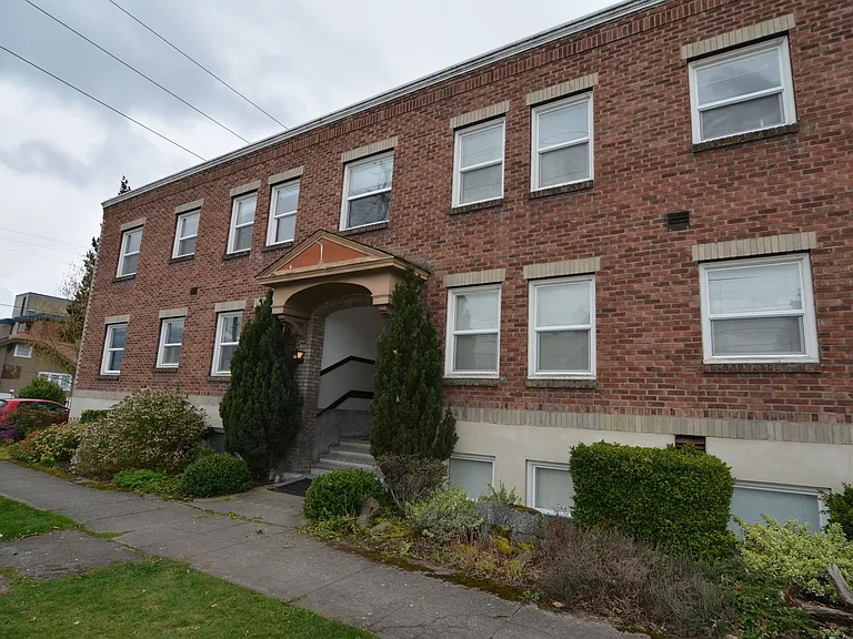 1402 Earnest S Brazill St — Photo 12