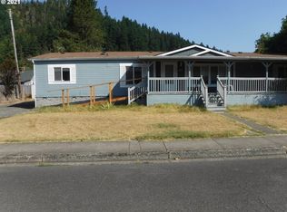 440 Gardner Ave, Drain, OR 97435