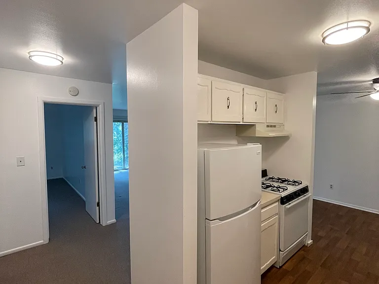 10146 W Forest Home Ave #12 — Photo 2
