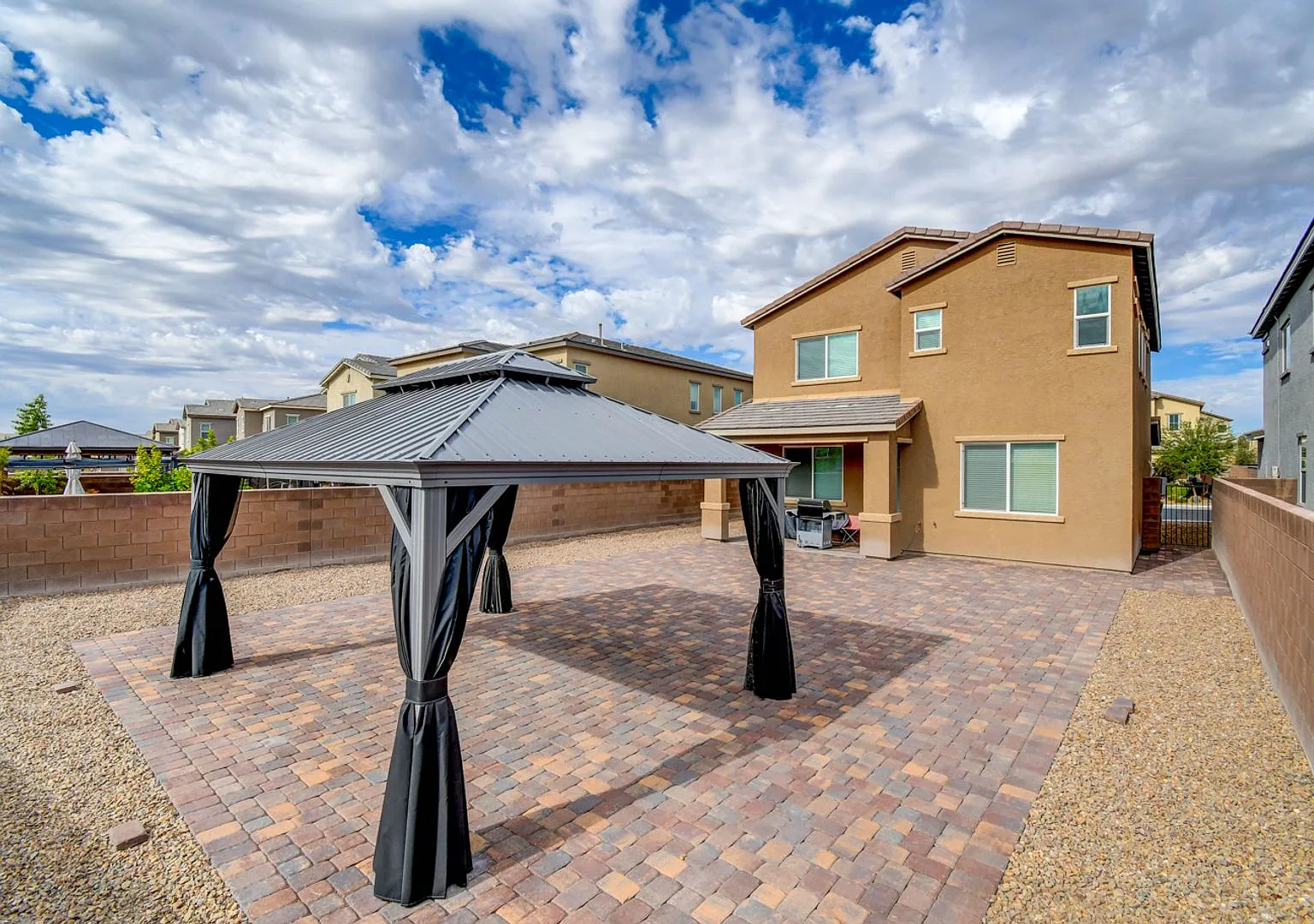 Gated Community Living in Tule Springs! — Photo 2