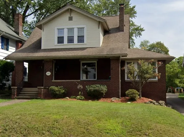 140 Case Ave, Sharon, PA 16146