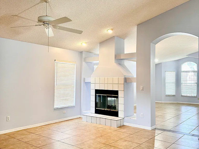 8214 Woodsworth Dr — Photo 4
