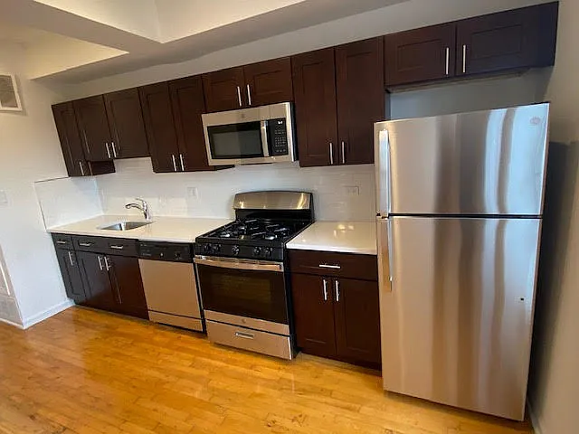 1555 N Mohawk St #2A — Photo 1