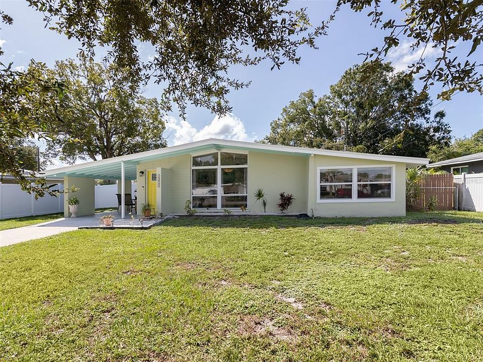 1st image of 3820 27TH PARKWAY