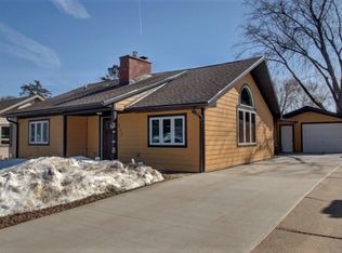 711 Independence St, Viroqua, WI 54665