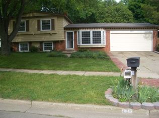 6211 Devon St, Portage, MI 49024