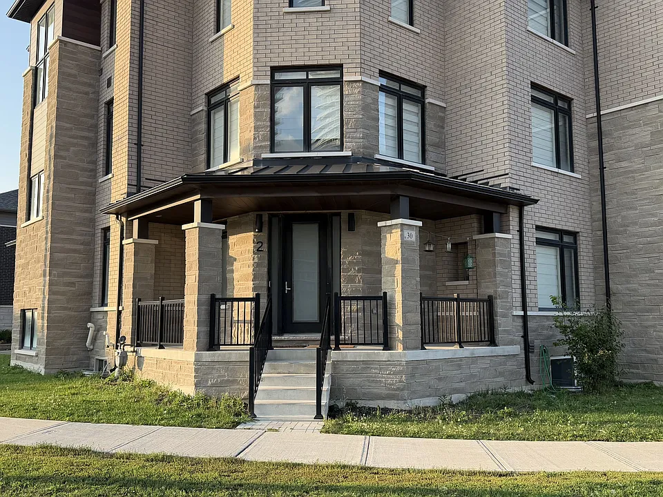 30 Skyridge Dr #2