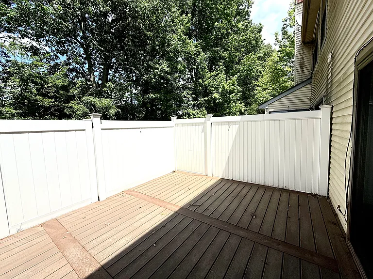 73 Joda Dr — Photo 20