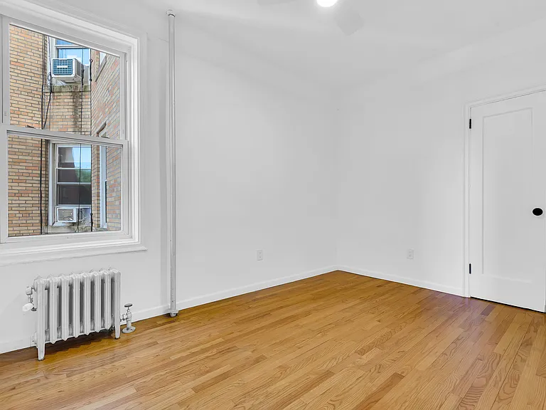 128 W 138th St #3G — Photo 4